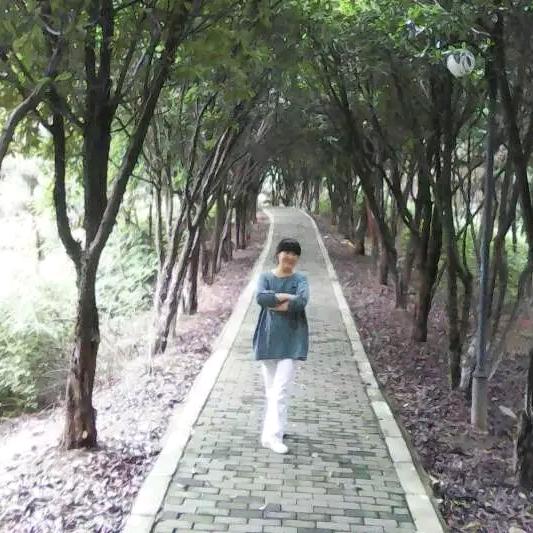 洁如 CHEN