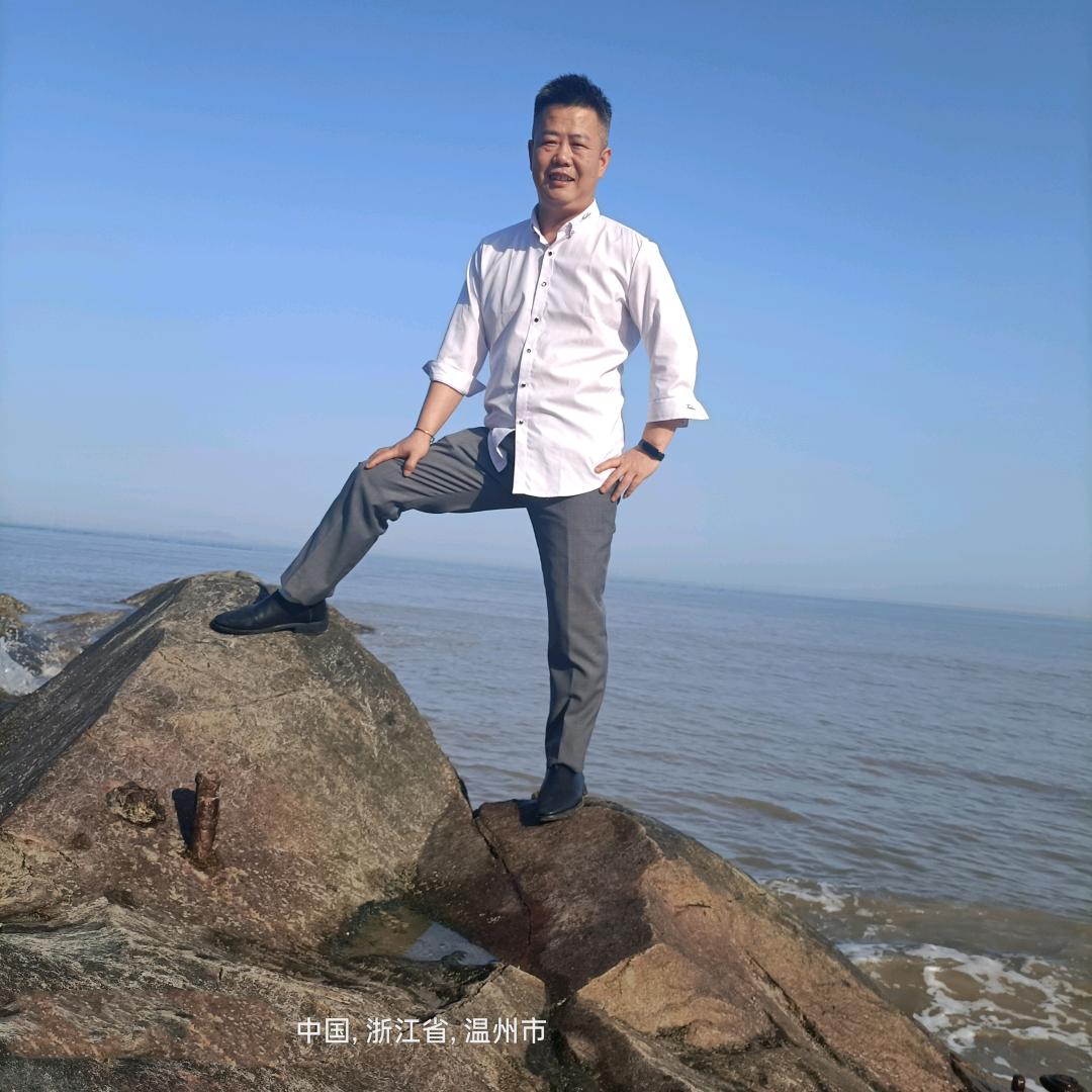 郑州儿童游乐设备张勇