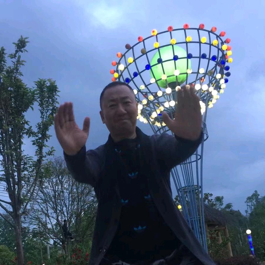 一片♥️向丹青