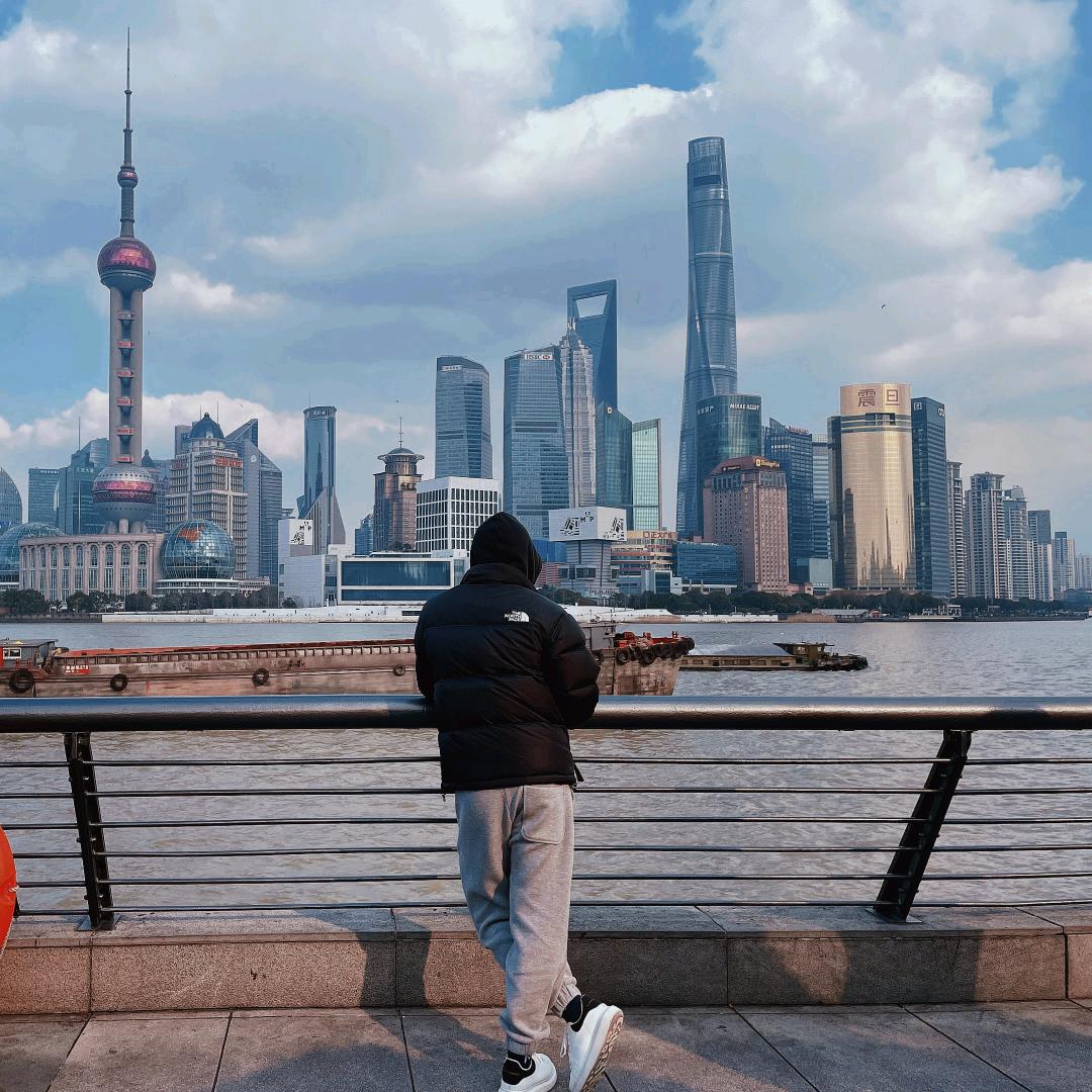 圆脸儿奇  🚶‍♂️ ⁵²⁶⁹