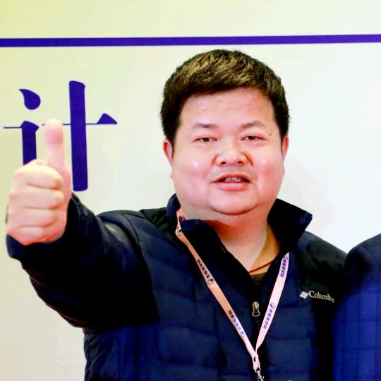 🍎 凯哥 🍎 黄陂广告业25年+