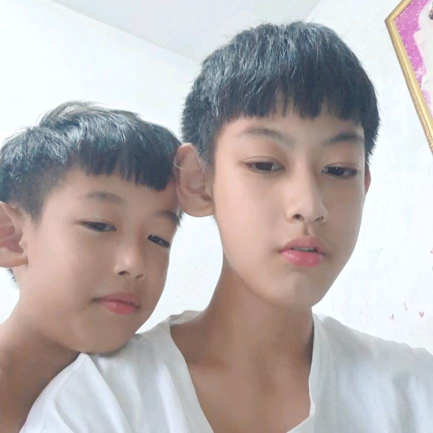 我是配角