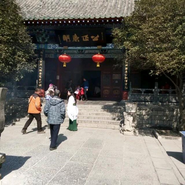 惺惺相惜的霍森头像