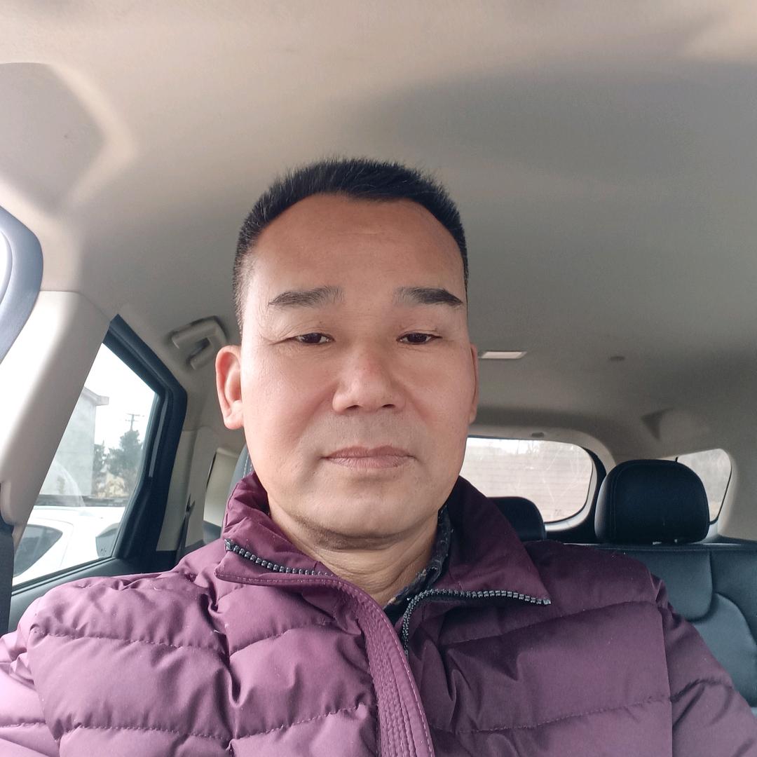 刘华章