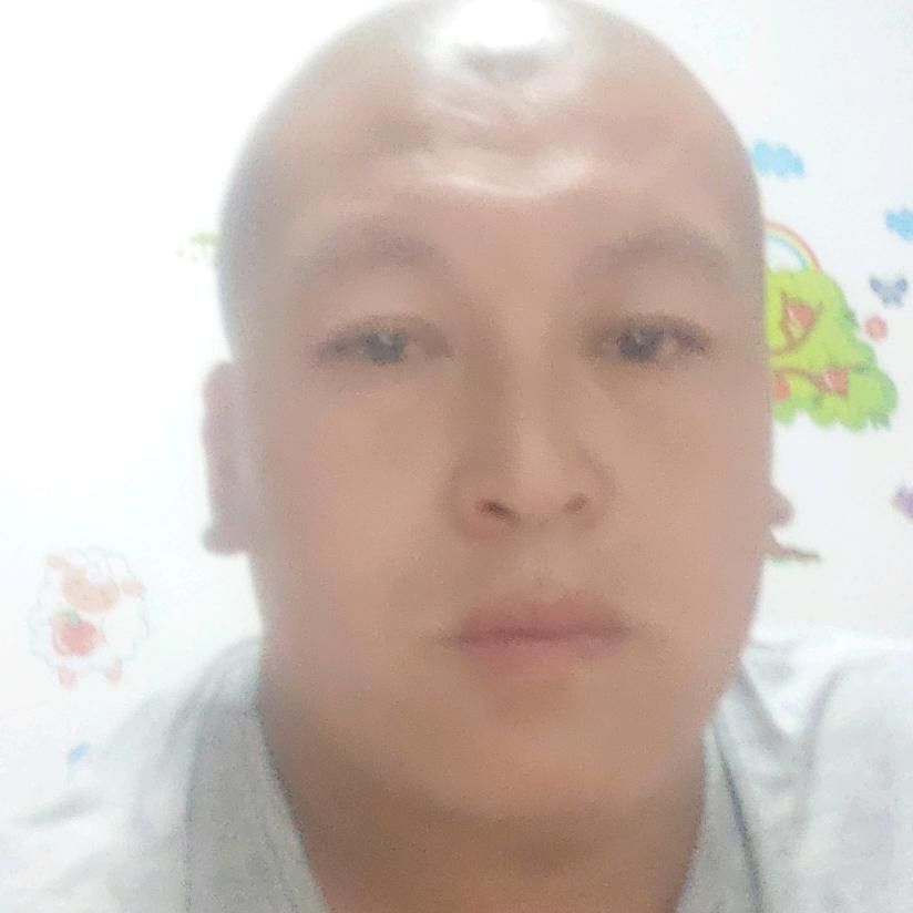 出租大小铲车，怪物车，沙石料好黄土出售