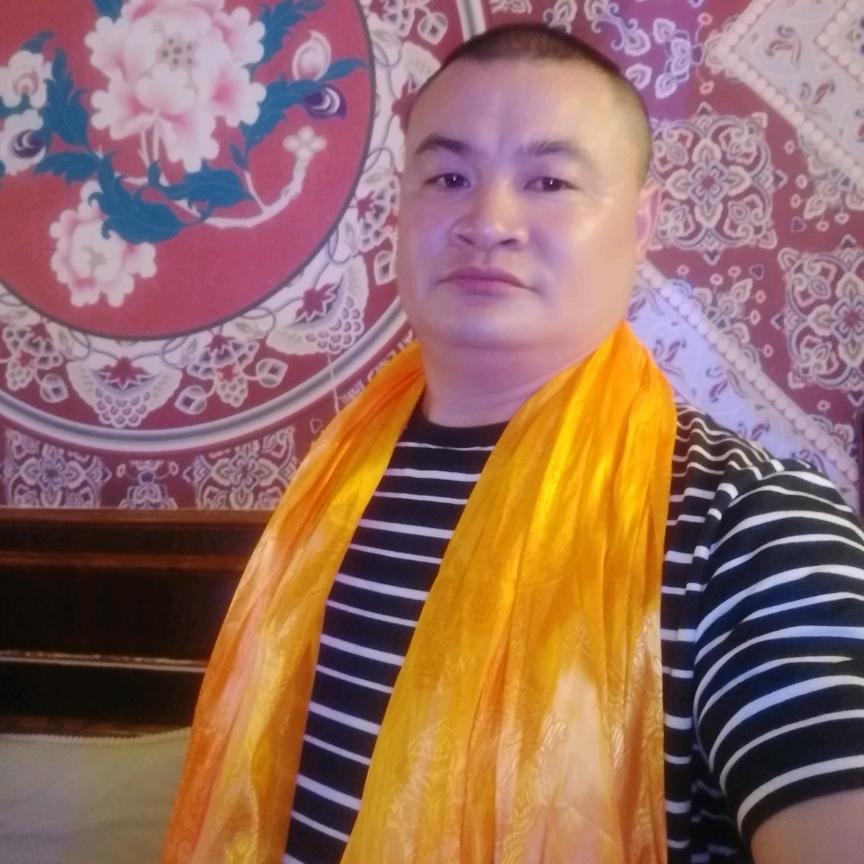 重庆酸萝卜鱼火锅