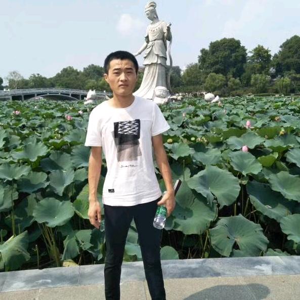 阿龙