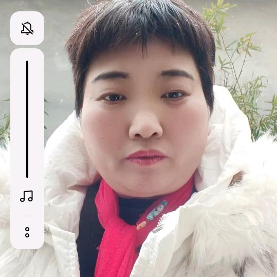 玲姐爱唱歌<中午12点40>