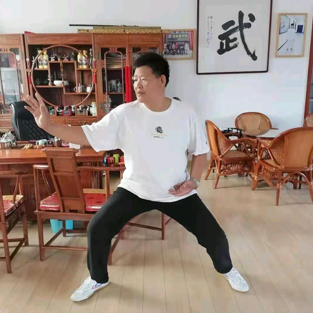 王保中