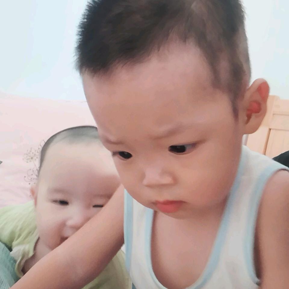 桃桃宥宥