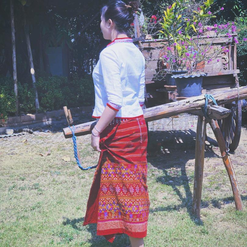 如丽金婉