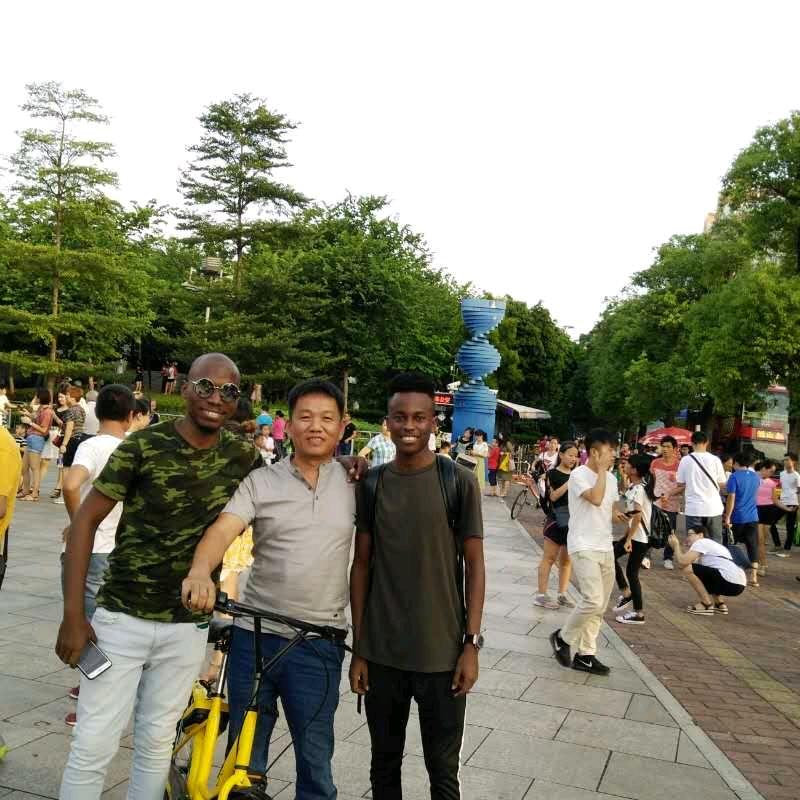 平谈
