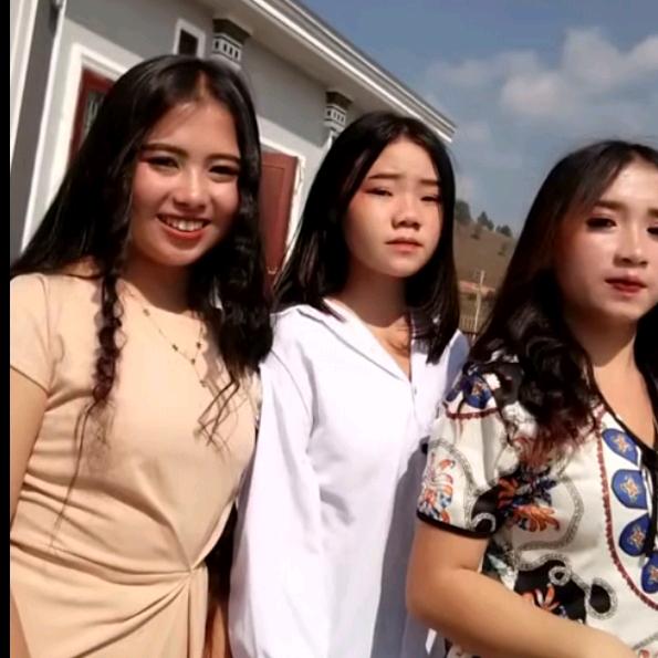 (（）❤️（💔😭）%