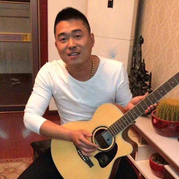 刘亚坤