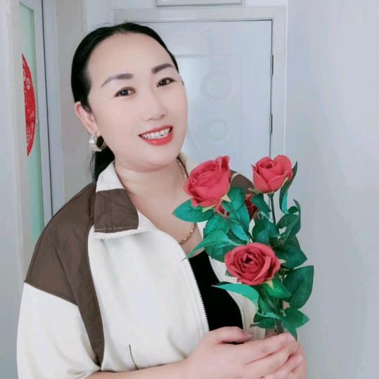 自派由精品童装（搬迁至实小对过）