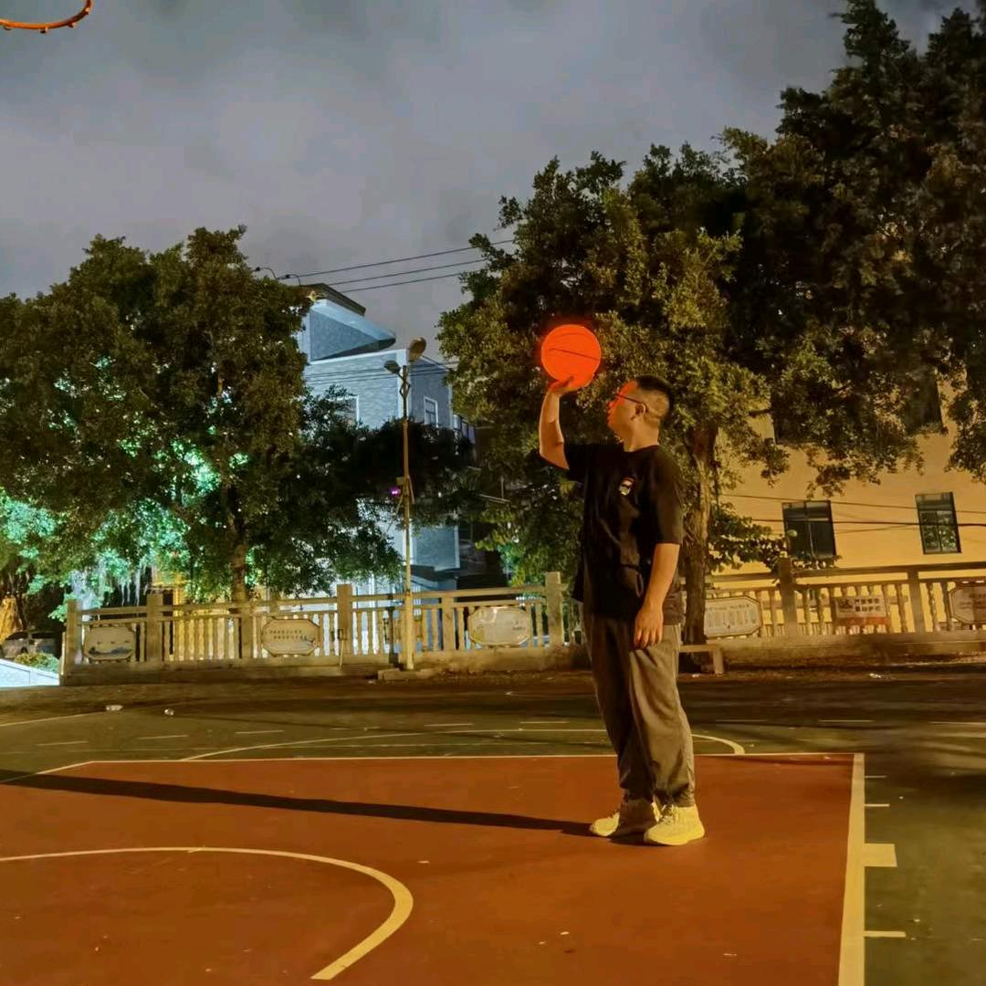 人齐和体育个体店