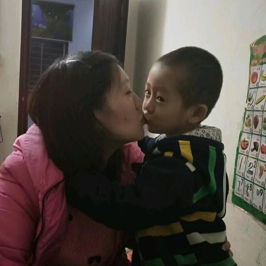 小汪同学✌️汪娜