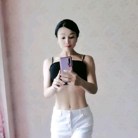 金铃儿形体美学
