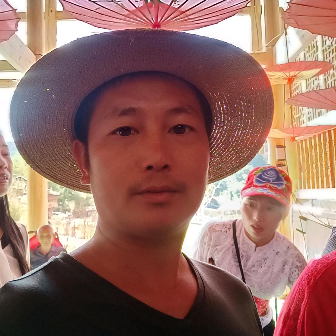 户外山里人阿辉