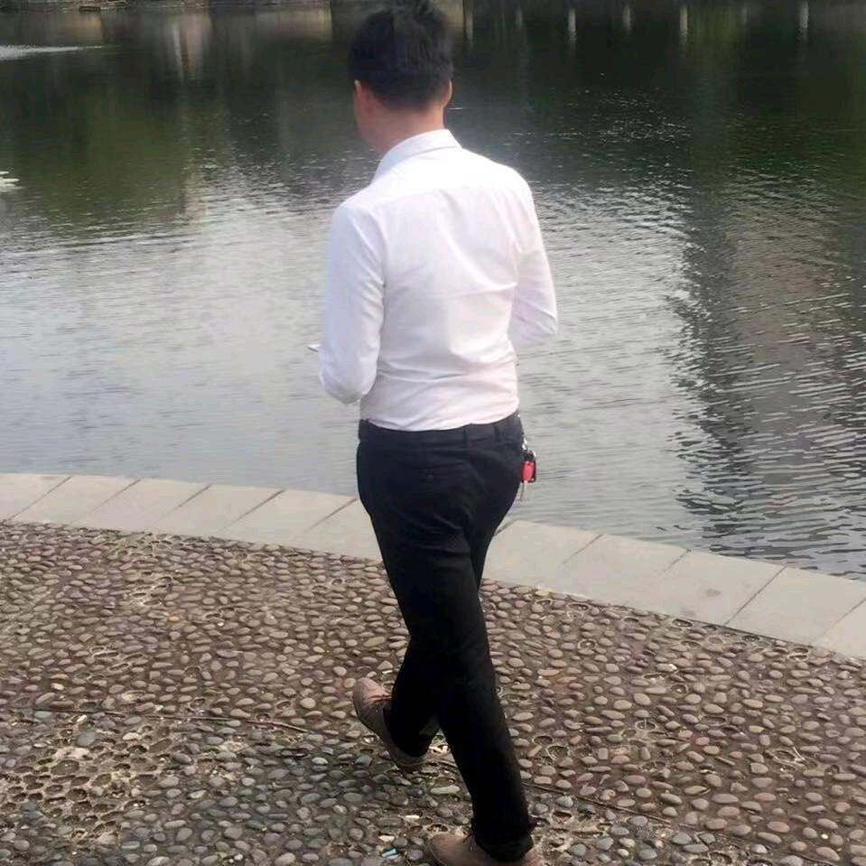 卿晨劲炫