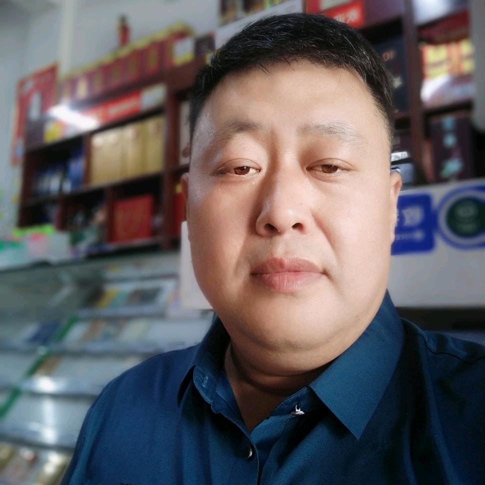 姬桥李龙飞饭店