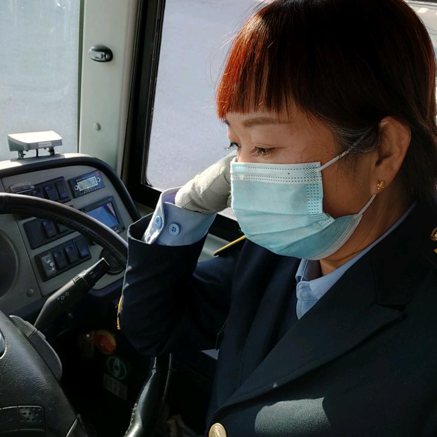 相懦以沫