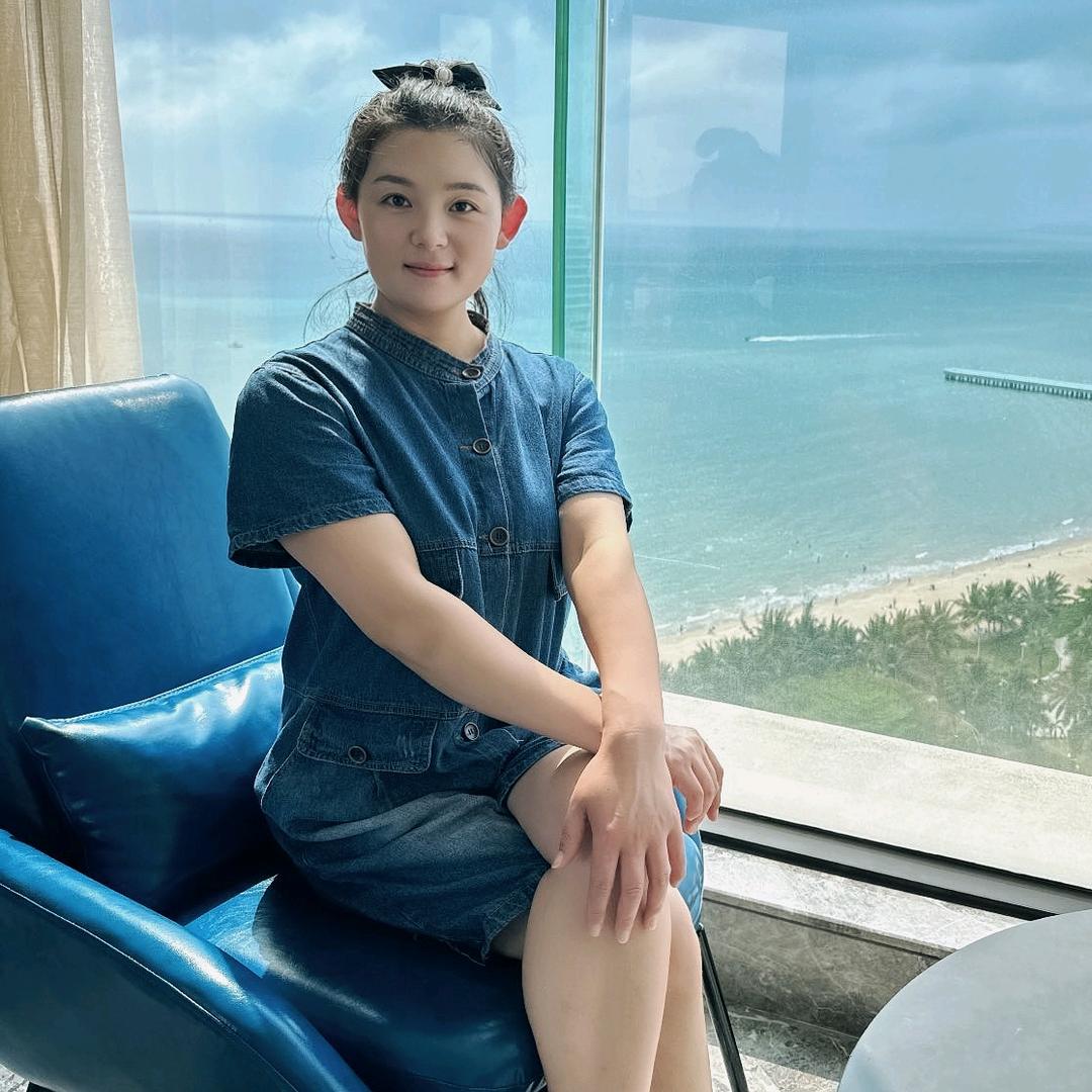 小仙女天秤座