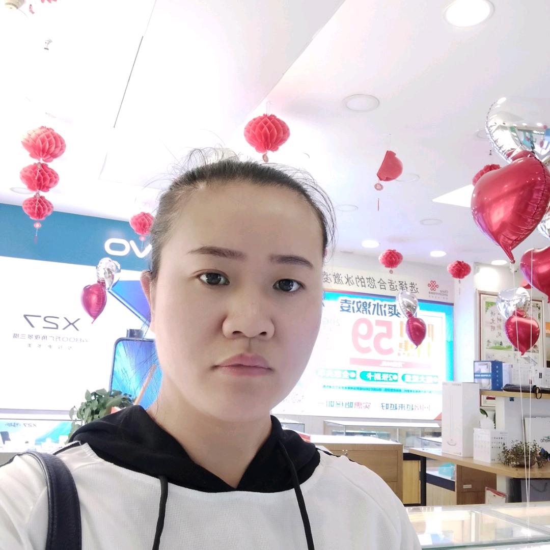 刘琼