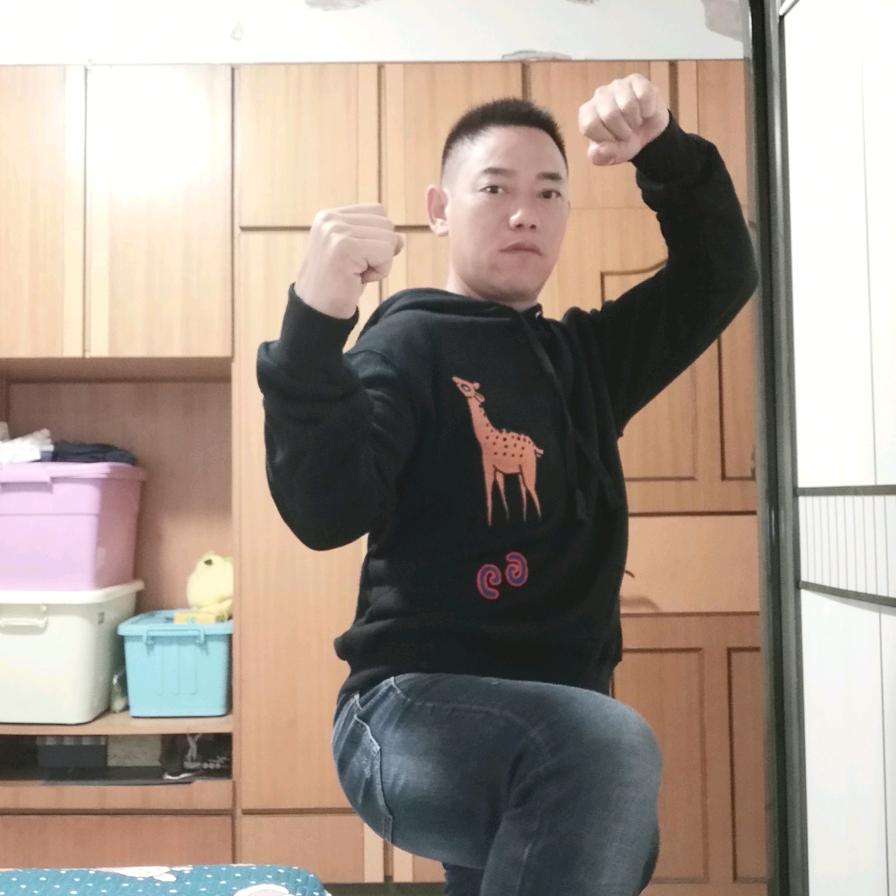 青涩不及当初，聚散不由你我