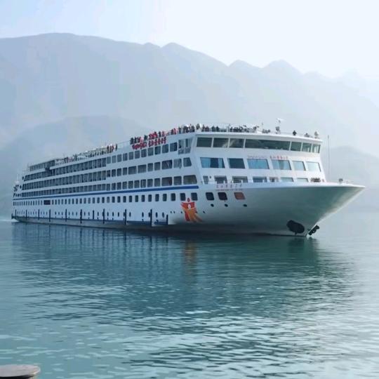 船长逆水行舟