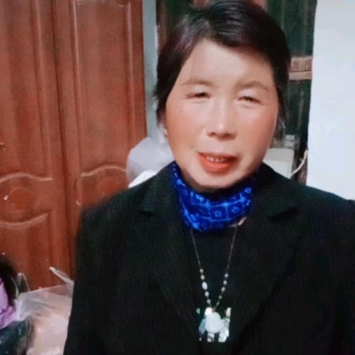 孙姐（晚上8：10分见）