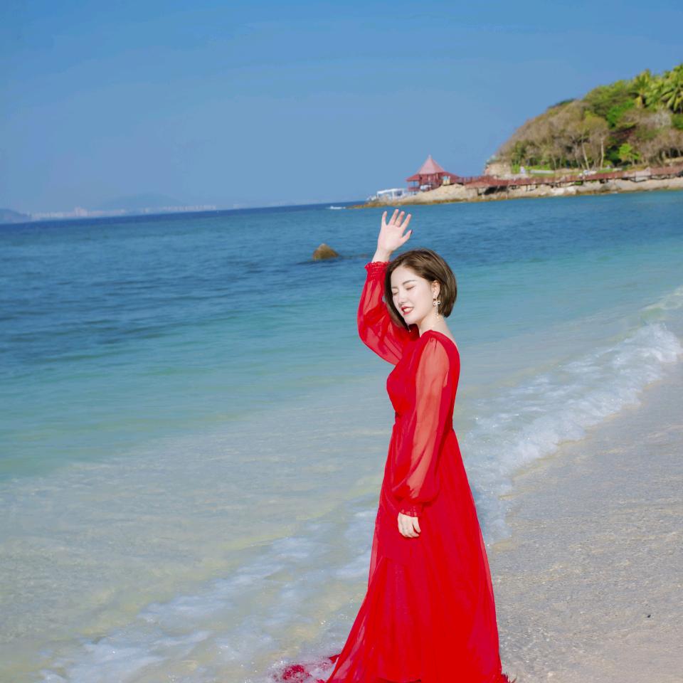 依妞妞