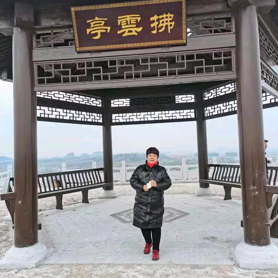 孟令华