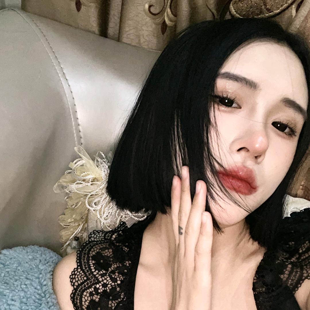 李   慧