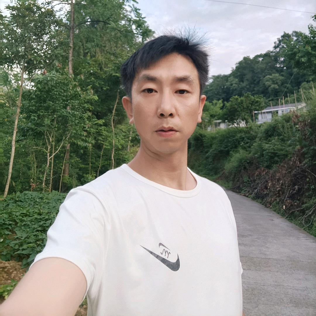神峰华少