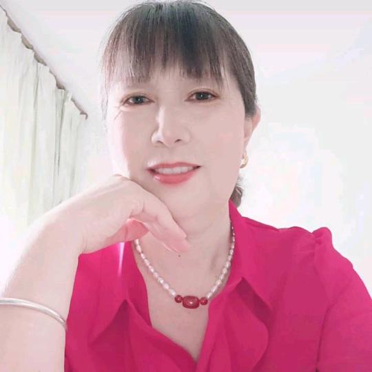 彩霞
