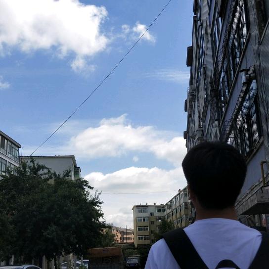 李盛驰