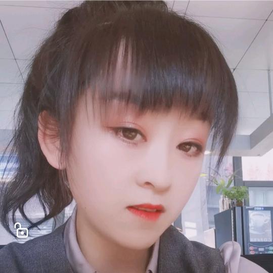 天一财富广场置业顾问武贝贝