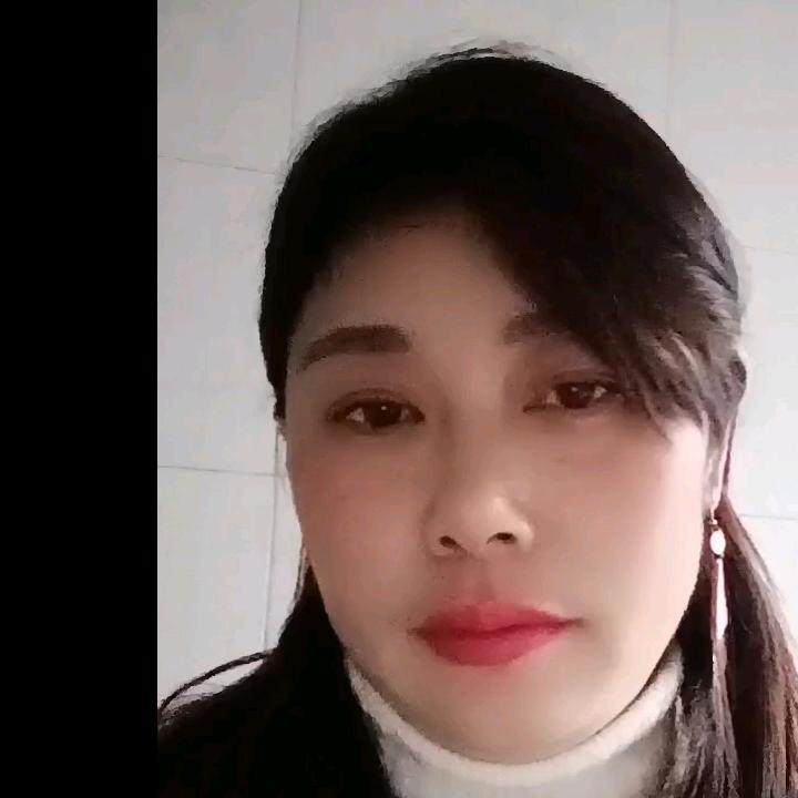 朝会单身女人