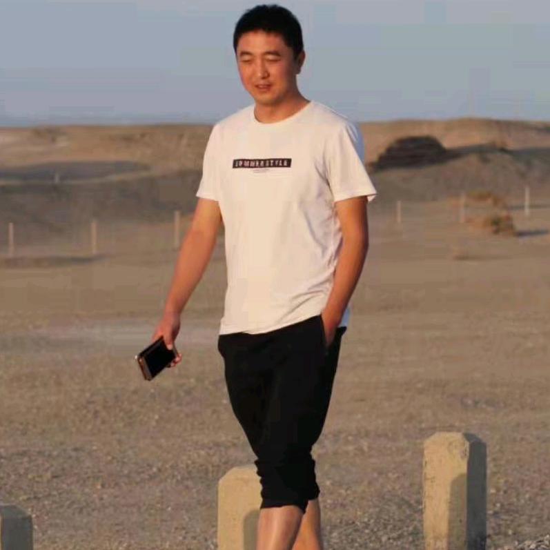 朱七七👤
