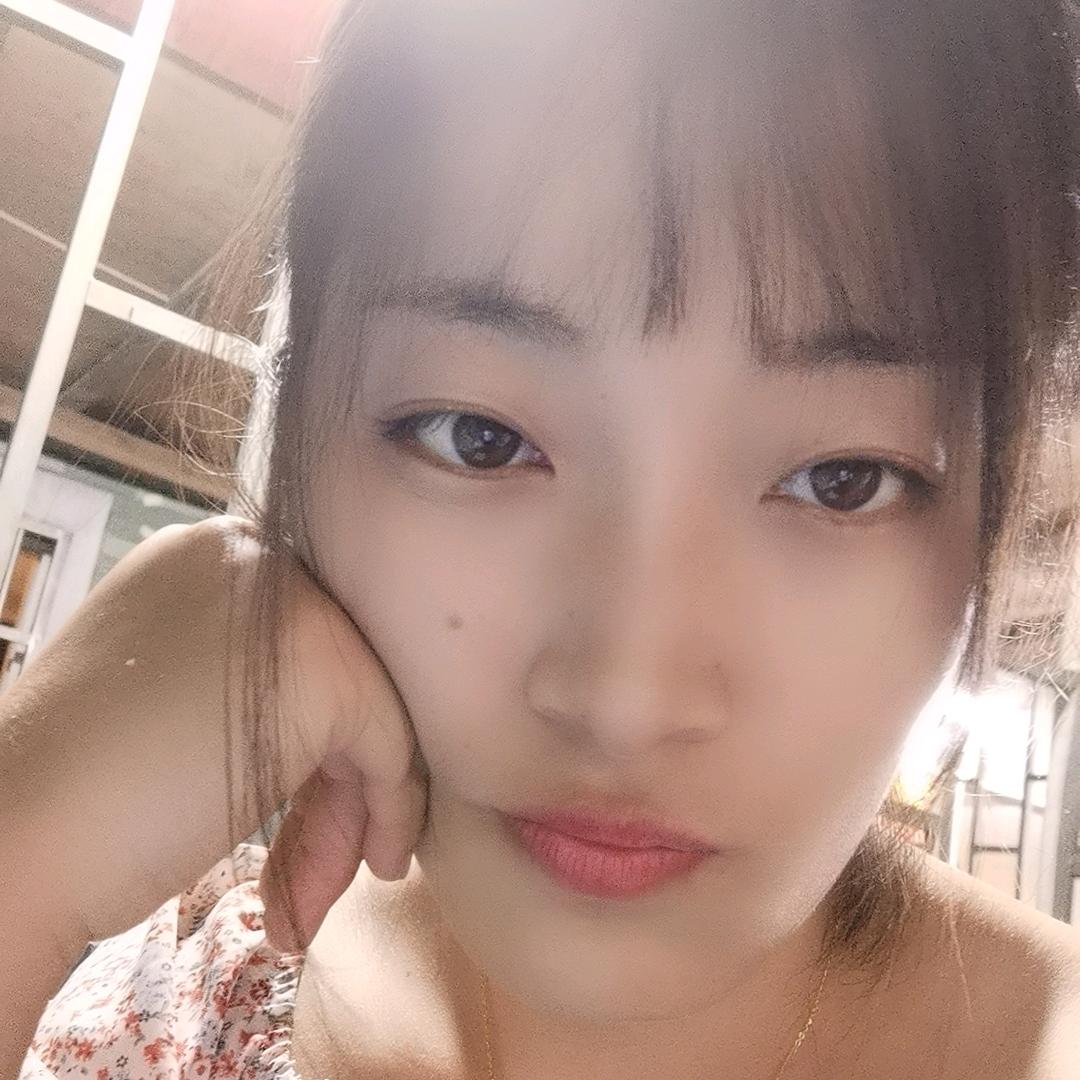 盼盼😘