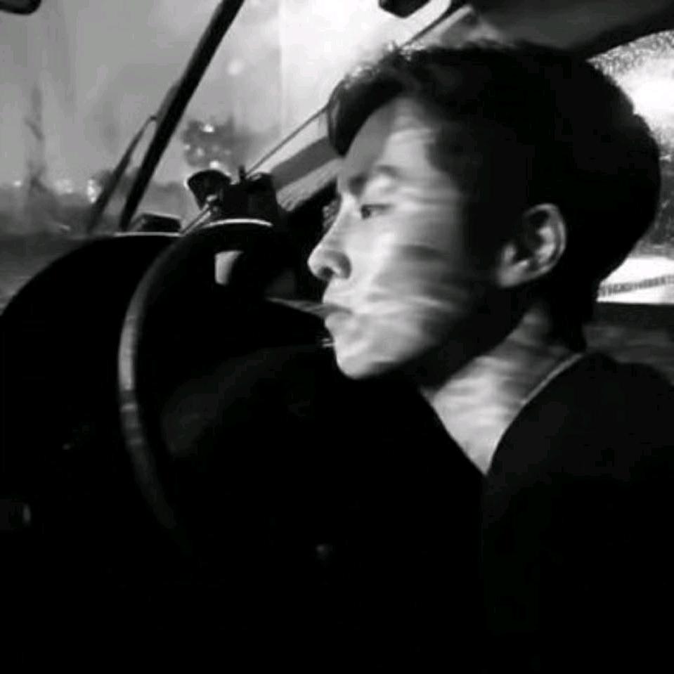 張焱