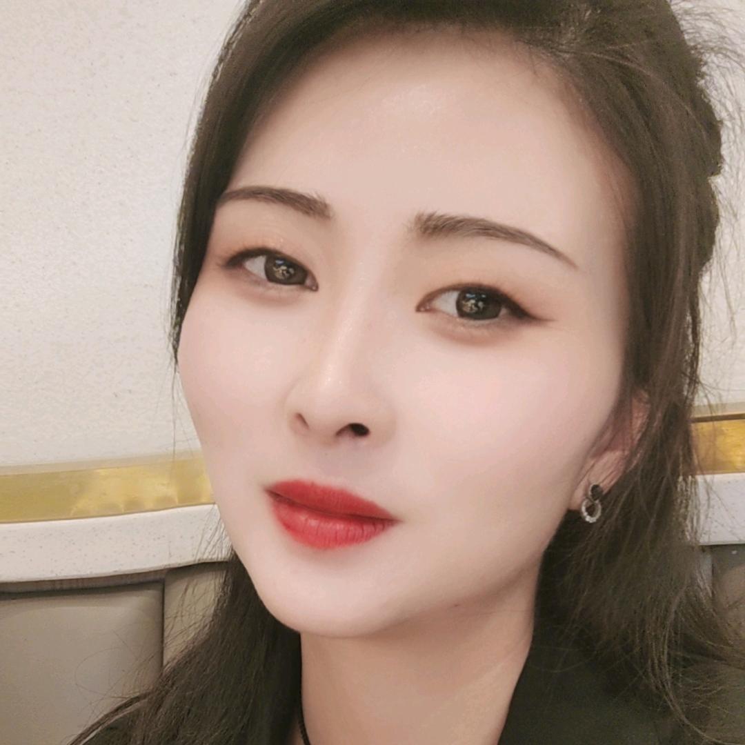 @霞儿