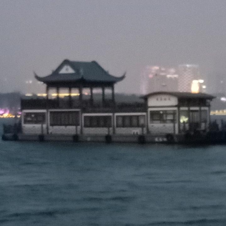 快乐一世快乐一生