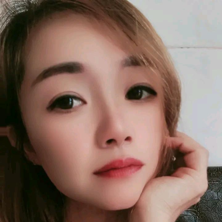 小梁的碎嘴铺子