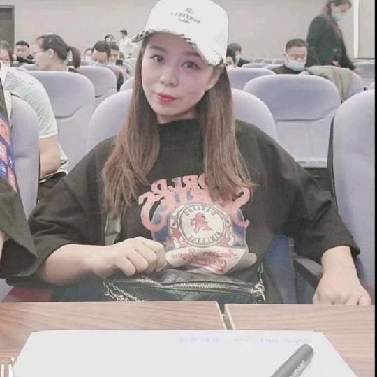 @菲菲😜😜
