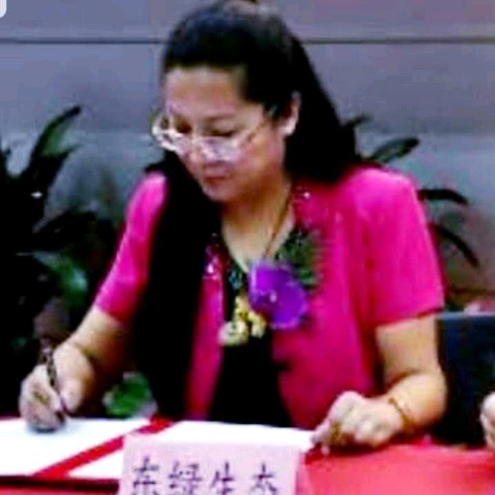 总裁容姐的衣帽间