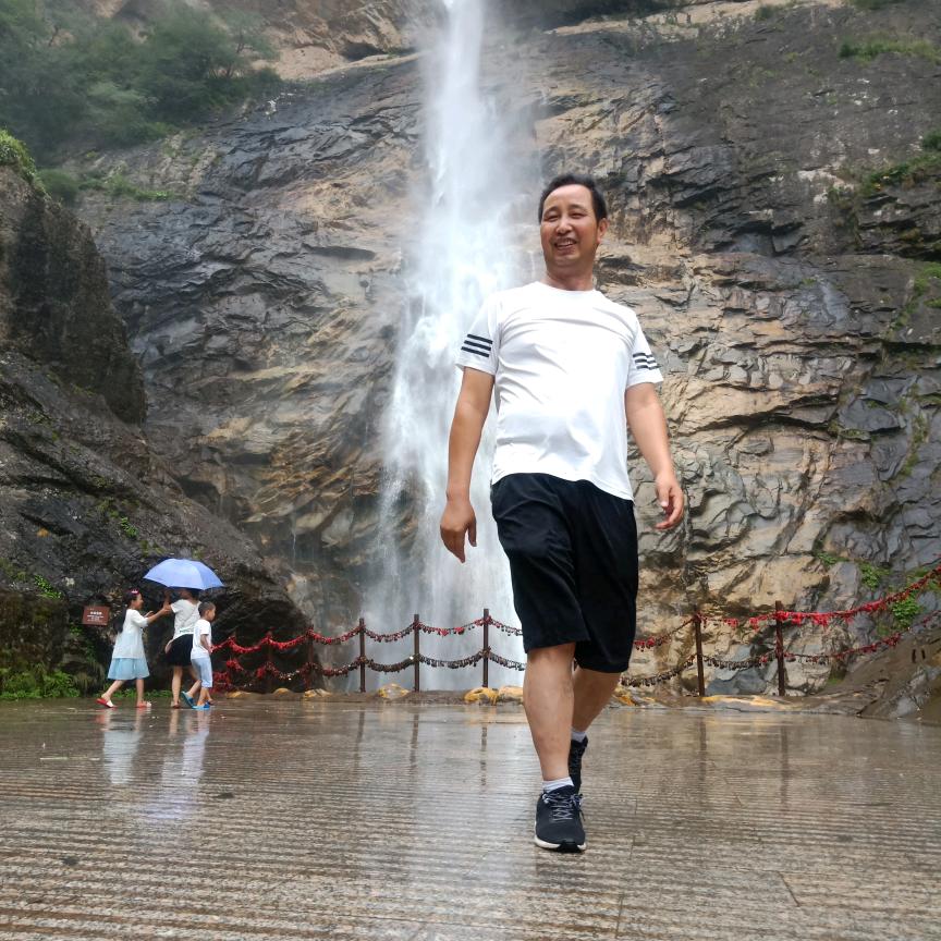 笑貌安然（悦动鼓舞队）