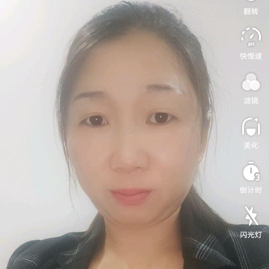 自由的翱翔