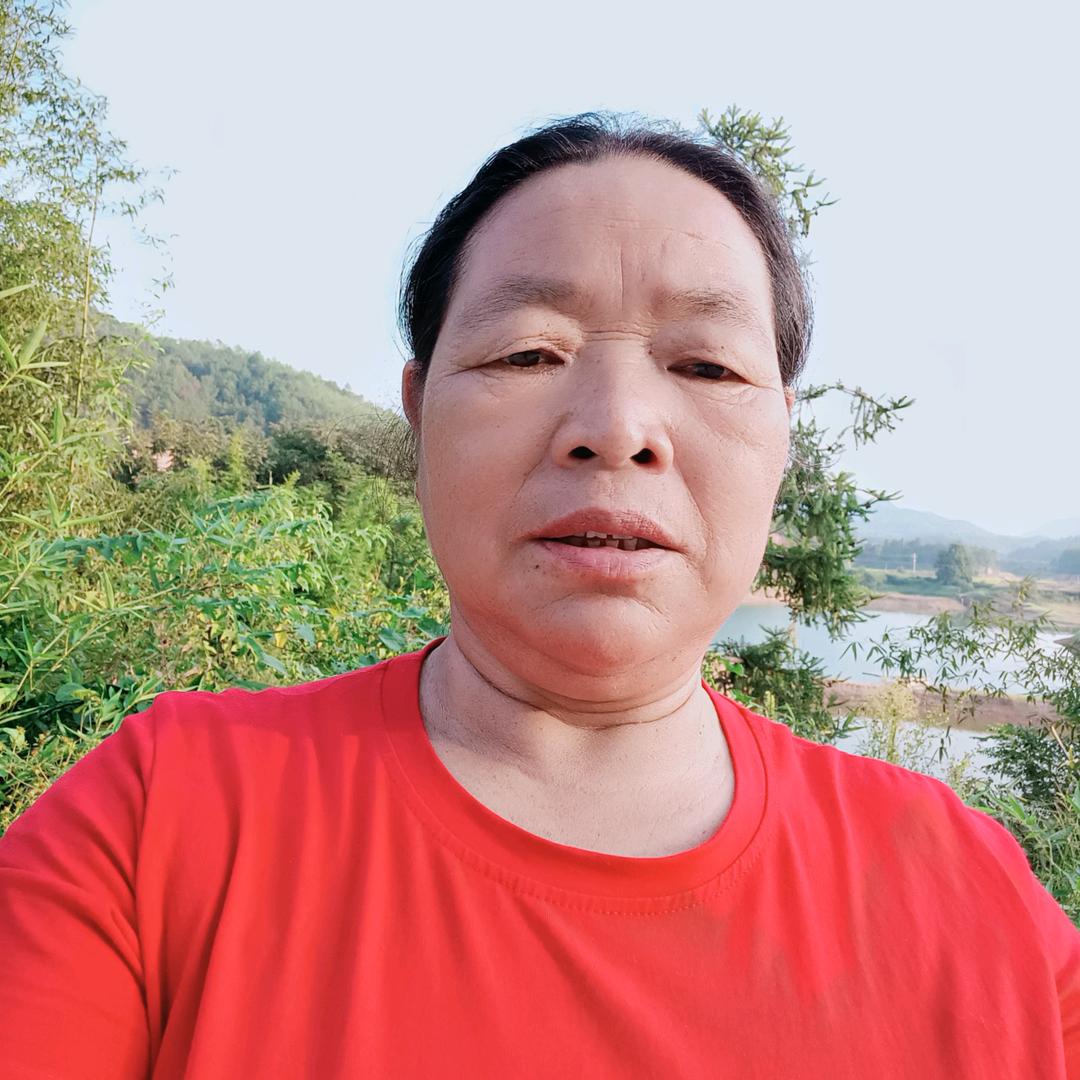 蓝天在上(晚上9点10分开直播)